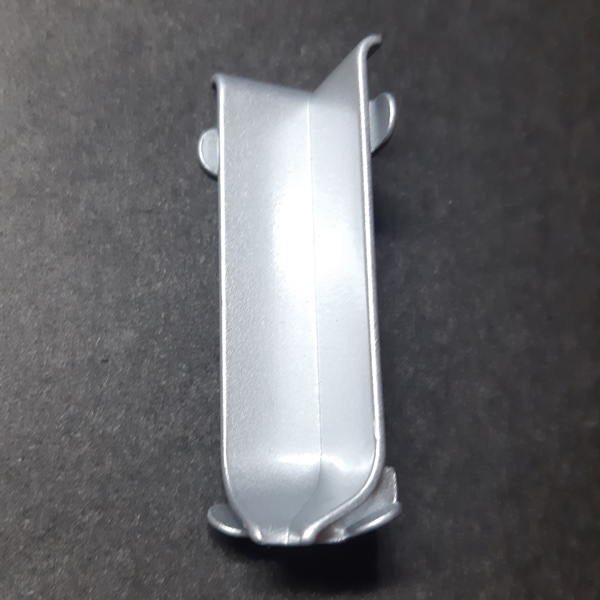 заглушка внутреннего угла для алюминиевого плинтуса
