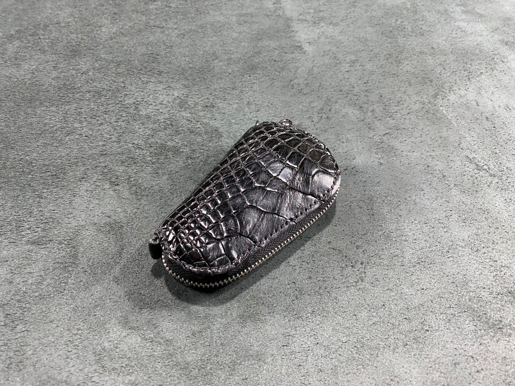 Шкіряна ключниця та брелок для зберігання чіпа домофона зі шкіри крокодила